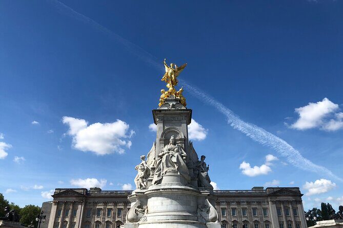 Buckingham Palace Visit & Changing of the Guard Walking Tour - Photos and Viewing: How to Get Great Shots Even When It’s Crowded