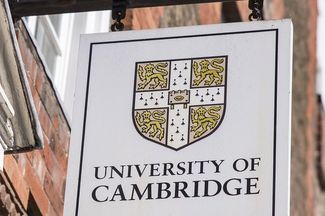 Cambridge University Walking Tour by Alumni™ Kings College Option - King’s College Chapel upgrade: timing and what self-guided really means