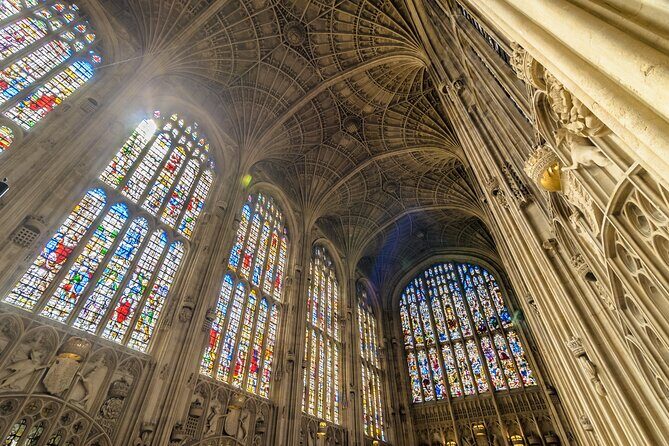 Cambridge University With Alumni: Optional Kings College Entrance - Senate House and Trinity College: Ceremonies, Royal Links, and the Apple Tree Story