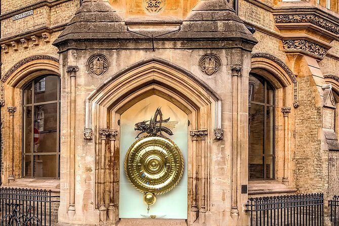 Cambridge's History & Secrets with Self-Guided Walking Tours - Stop 1: Cambridge Photo Spots Without the Crowd Crush