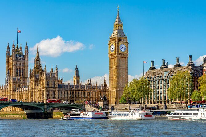 Changing of Guards, Big Ben, Tower of London, Beefeaters & Cruise - The Thames cruise segment: the easiest way to see London’s skyline