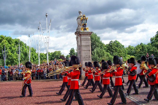 Changing of the Guard Guided Walking Tour Semi-Private 12ppl Max - Price and Value: Why $59.67 Can Be a Smart Spend