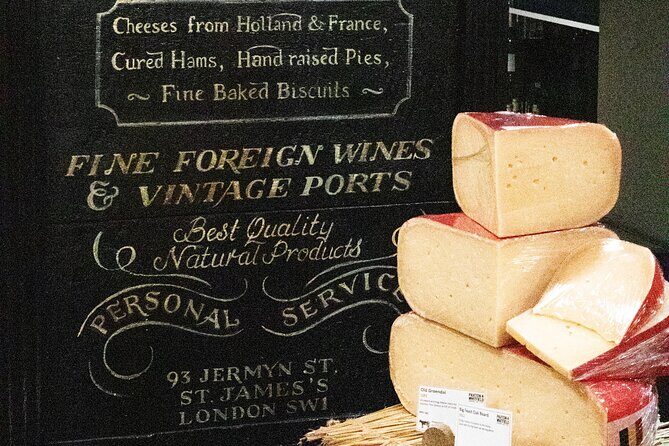 Changing of the Guard & Royal Food Tour with 15+ Tastings - The Ritz finale and the surprise afternoon tea box