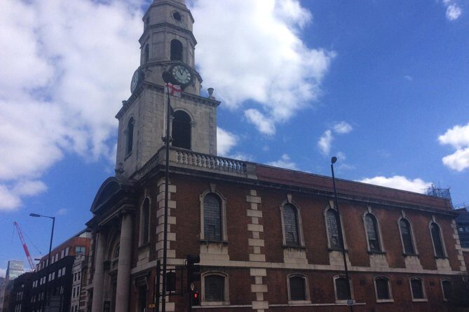 Charles Dickens Private Walking Tour - The private guide advantage: how the tour stays personal