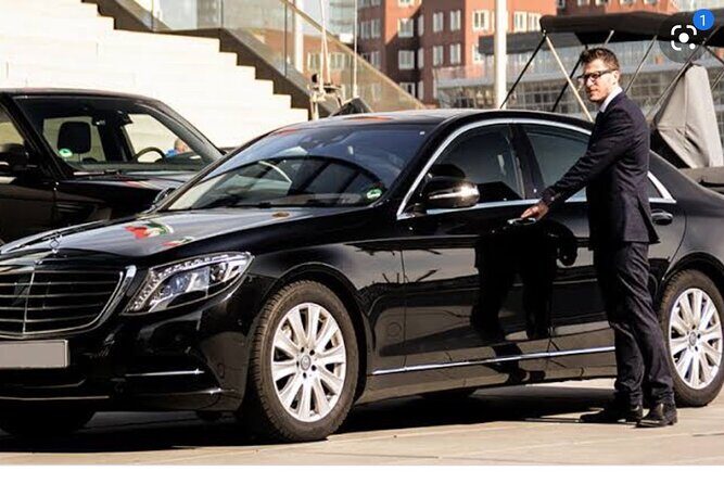 Chauffeur Service For Airport Transfers in London 2025 - What the Day Feels Like: From Arrivals Hall to Central London