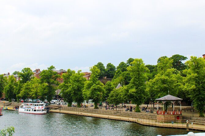 Chester Quest: Self Guided City Walk & Immersive Treasure Hunt - How the points, puzzles, and leaderboard change your walk