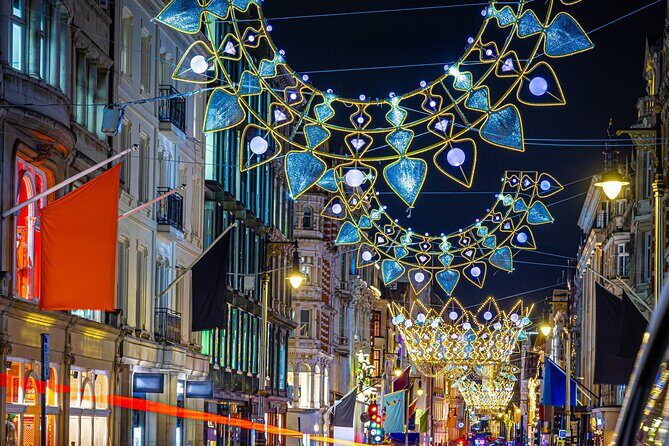 Christmas Lights Afternoon Tea Bus Tour - On-board chef touches, keepsakes, and avoiding food-waste guilt