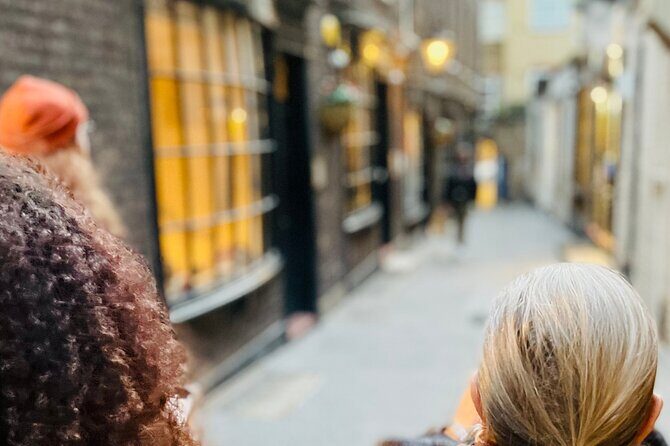 Christmas Lights and Markets Guided Walking Tour with Mulled Wine - A 90-Minute Holiday Walk from Covent Garden to Trafalgar Square