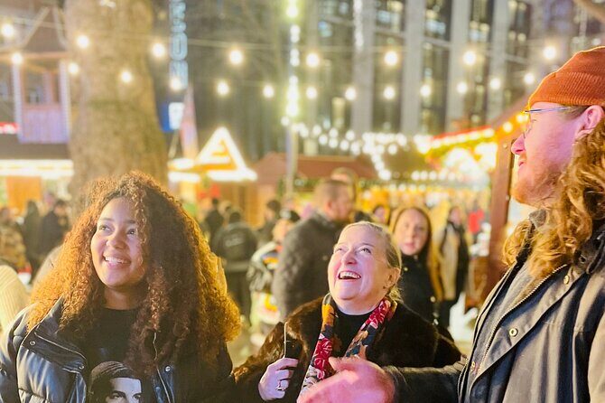 Christmas Lights and Markets Guided Walking Tour with Mulled Wine - Group Size and Pace: Why “Small” Changes Everything