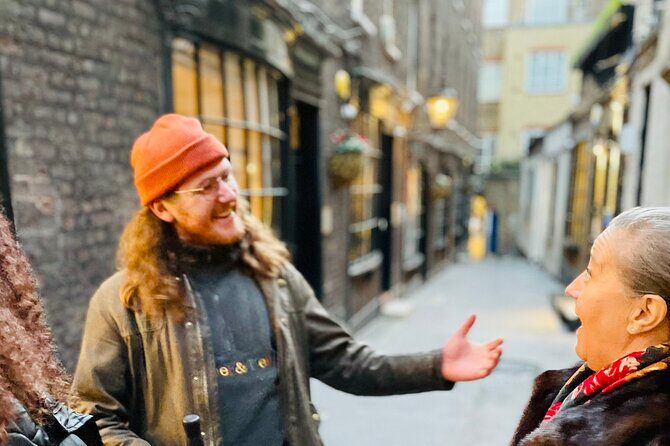 Christmas Lights and Markets Guided Walking Tour with Mulled Wine - Price and Value: What $62.44 Buys You in London
