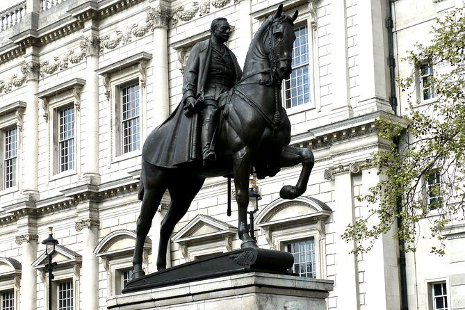 Churchill War Rooms & Wartime London Walk - Exclusive Guided Tour - Whitehall memorials: where WWI experience gets personal