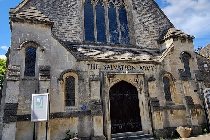 Cirencester’s Tall Tales and Hidden History: A Self-Guided Audio Tour - Abbey Grounds Park, the Augustinian gatehouse, and that closing loop feeling