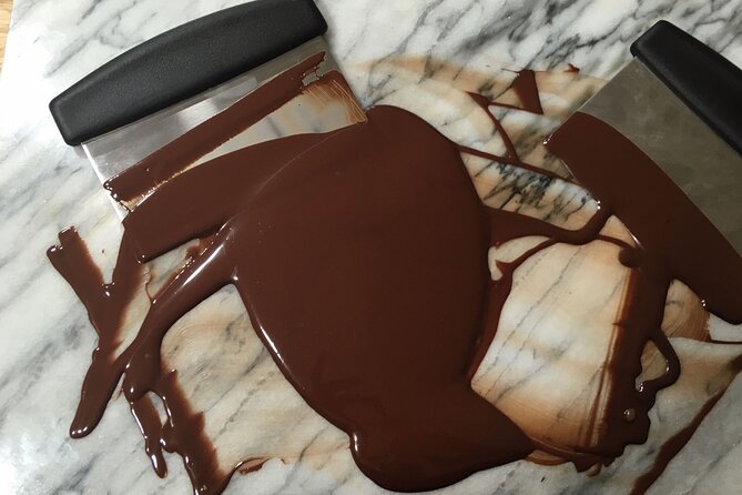 Class - Introduction to Chocolate Making at York Cocoa Works - The 2.5-Hour Workshop Flow: From Cocoa Origins to Truffles
