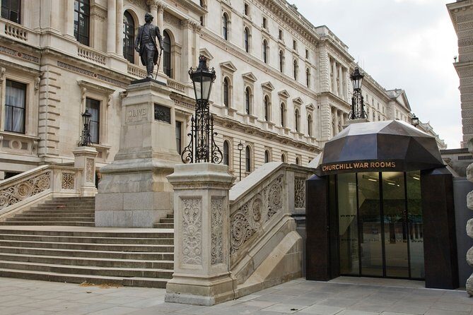 Classic London Tour & Changing the Guards— History In Action - Whitehall’s Horse Guards Parade and the War Rooms Underground