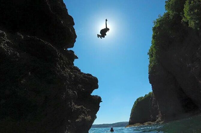 Coasteering Geopark Adventure In Torquay - Meeting at Thatched Tavern, Maidencombe: How the Start Sets the Tone