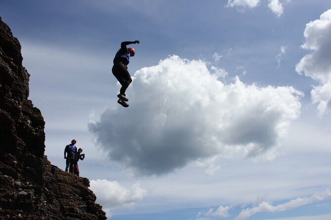 Coasteering Geopark Adventure In Torquay - Safety and Confidence with Ziggy: Calm Coaching Beats Panic