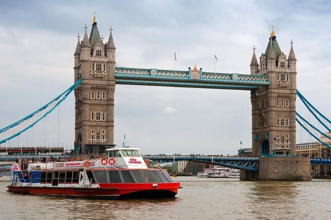 Combi Ticket: Westminster Walking Tour, River Cruise & The Shard - Timing, pacing, and the guide handoff