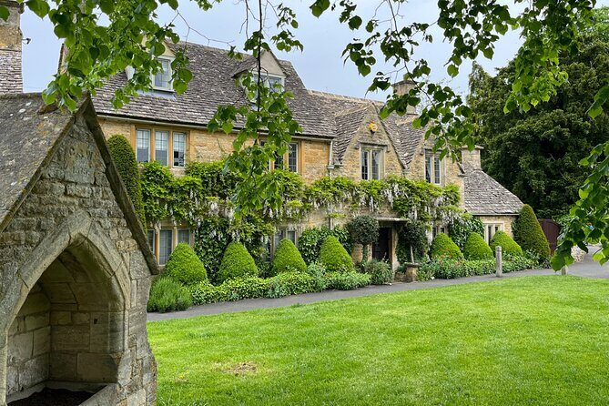 Cotswold Village Private Day Trip from Bath - Bibury and Arlington Row: Cottages, Streams, and That Famous Street