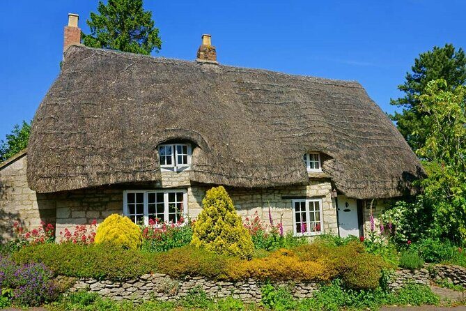 Cotswolds Countryside Tour by Coach: Villages, Views, and Lunch - The big reality check: the timing and the road