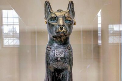 Crash course in archaeology at the British Museum - Russell Square start: how to get there and get in with less stress