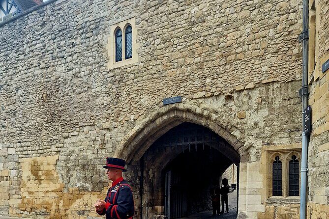 Crown Jewels Royal Secrets Scandals and Tower of London Tour - Is this tour a good fit for you?