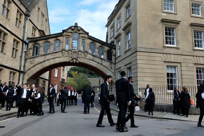 CS Lewis & Tolkien Tour with Magdalen Entry Public tour 13.45 - Magdalen College inside: the tour’s real centerpiece