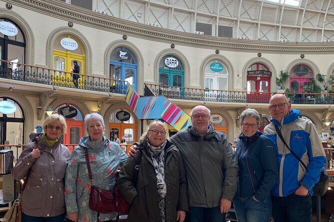 Daily Leeds City Walking Tour (10:30am) - Meeting at Leeds Art Gallery and finding the starting line