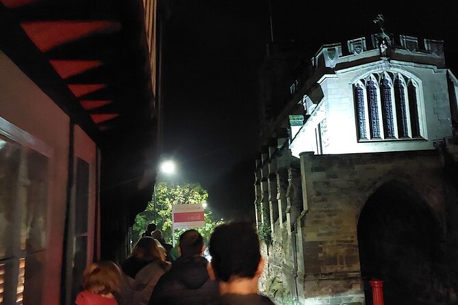 Dark History Walking Tour in Warwick - Castle Hill: Piers Gaveston and Fulke Greville’s tragic end