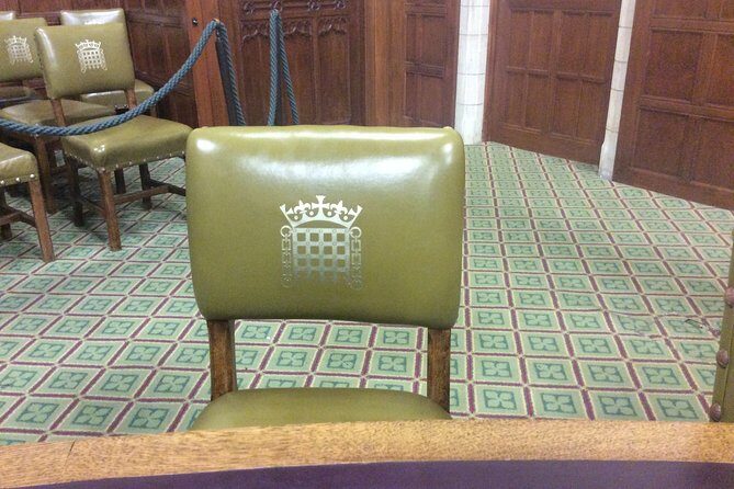 Darkest Hour - Parliament and Churchill War Rooms Private Tour - Parliament Square walk: connecting politics to Churchill and democracy
