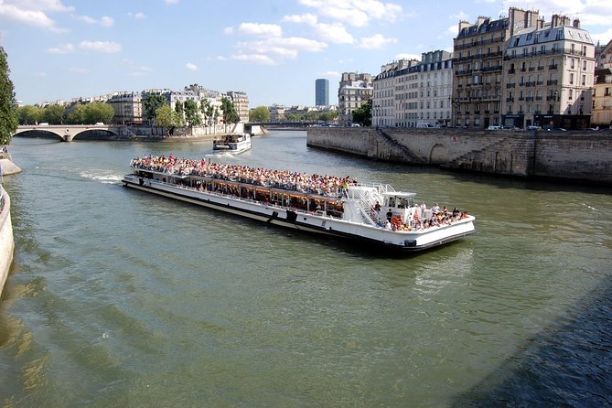 Day Trip to Paris with Eiffel Tower, Notre Dame and Louvre Museum - Price and value: where the money goes on a day this packed