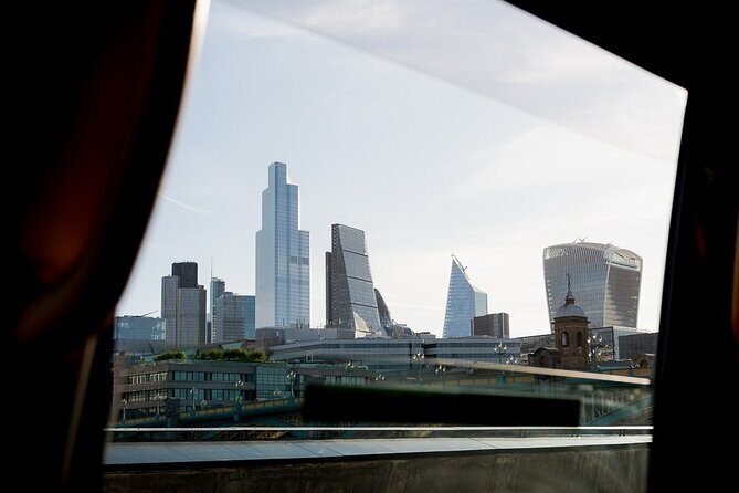 Discover London in a Panoramic Black Cab - Who should book a Panoramic Black Cab tour?