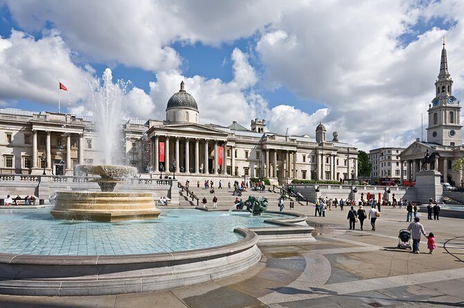 Discover London with your Executive Minivan Hire with Driver - Your “private London” setup: pickup, small group, and how the day flows