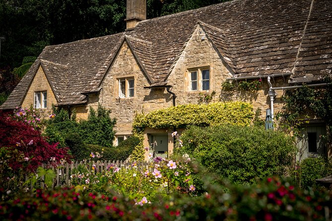 Discover the Secrets of the Cotswolds Private Tour Experience - Stow-on-the-Wold: the Tolkien-linked door stop