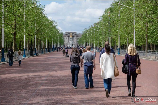 Discover the Secrets of Whitehall - Your Walk Starts at Trafalgar Square, Then Moves Into Government Central