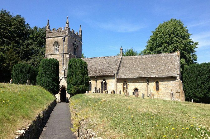Downton Abbey and Highclere Castle Tour from London - Bampton Walking Tour: Downton Village Streets and the Church Stop