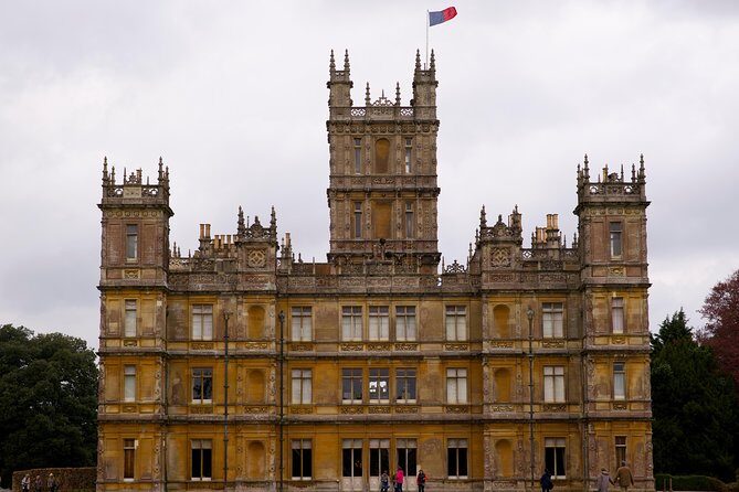 Downton Abbey and Highclere Castle Tour from London - Photo Rules and Packing Tips for Highclere