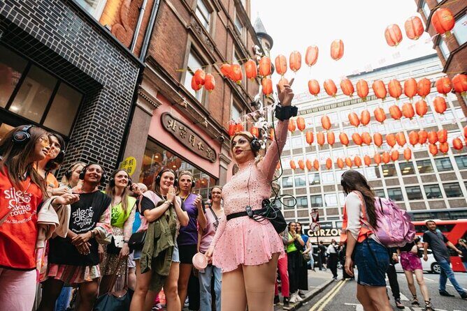 Drag Queen Disco Diva Tour - Silent Disco Walking Tour - Your Headsets and Music Quality: Why Silent Disco Works in London