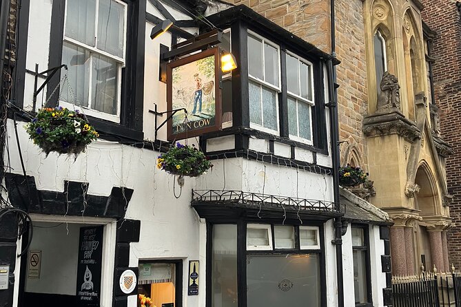 Durham Full City Tour - St Cuthbert’s Society and Durham University: medieval walls and Scots rivalry