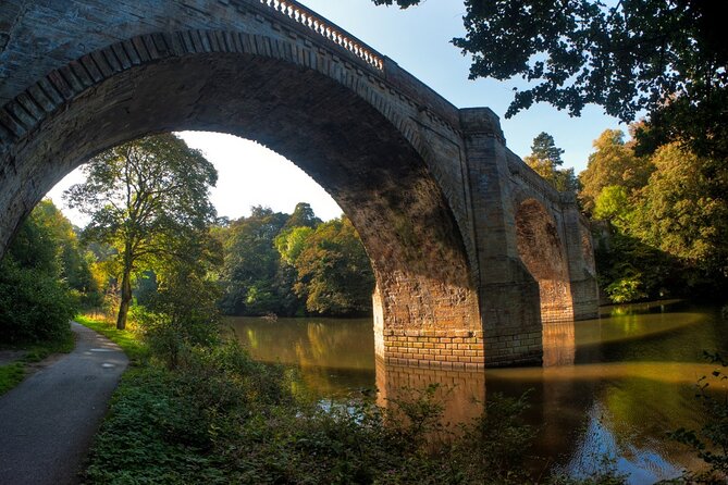 Durham Private Walking Tour - From Prebends Bridge to Framwellgate Bridge: the Wear river viewpoint strategy