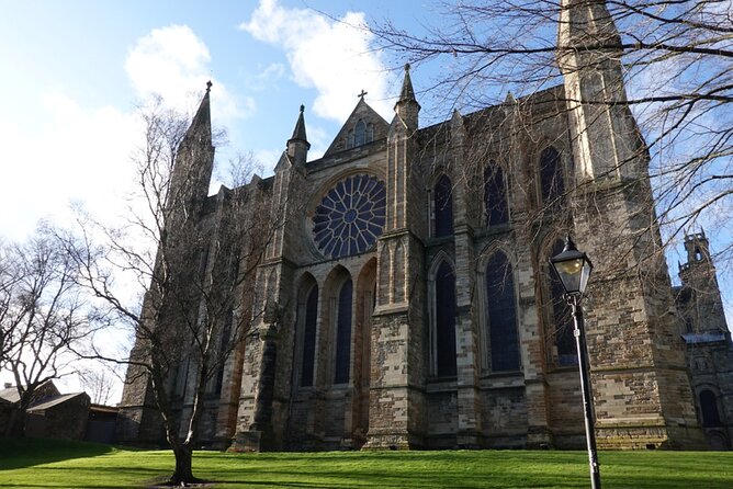 Durham Scavenger Hunt and Sights Self-Guided Tour - How the Clues Work: Hints, Questions, and Points