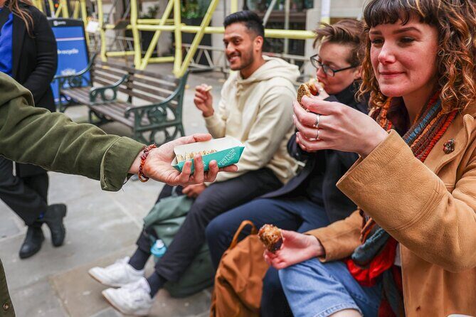 Eating London: The Heart of 'The City' Food Tour - Royal Exchange Building and Buns From Home: spice-and-sugar trade in 10 minutes