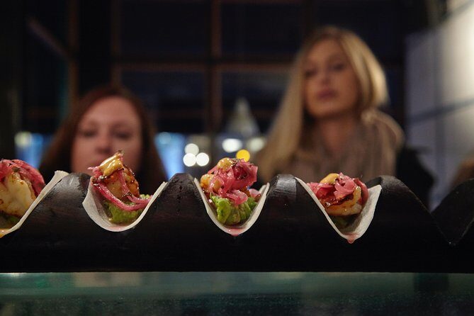 Eating London: Twilight Soho VIP Food & Drinks Tour - Rock and roll footsteps: Queen and The Beatles in the same walk
