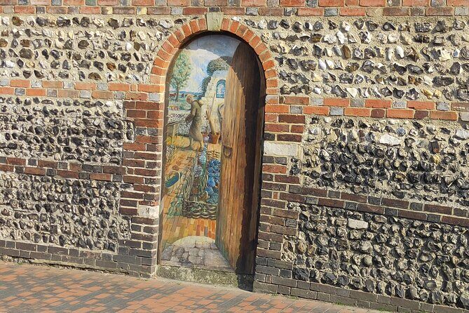 Eccentric Lewes: A Self-Guided Walking Tour - How this self-guided Lewes walk works (and why it’s only $5)