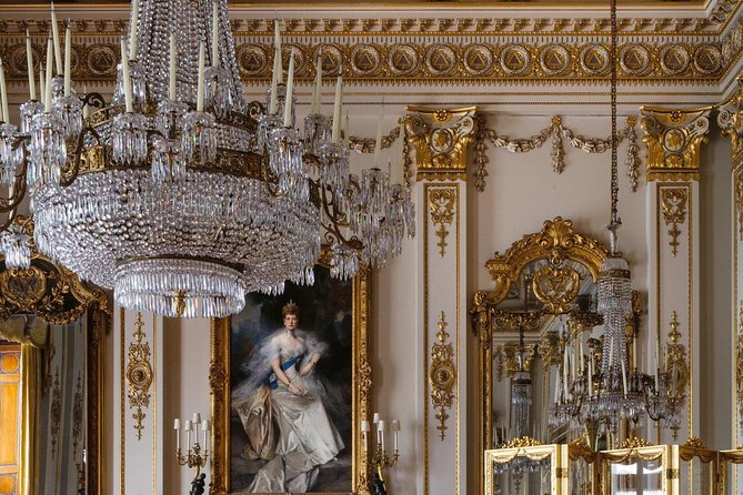 Enter Buckingham Palace & See The Main Westminster Sights Tour - Houses of Parliament and Big Ben: Up-Close London Without the Full Detour