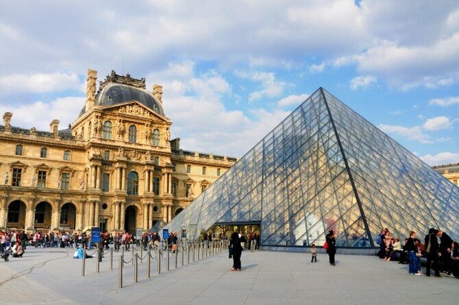 Escorted Paris Day Trip: Eiffel Tower, Notre Dame & Lunch Cruise - Who This Tour Fits Best (And Who Might Feel Rushed)