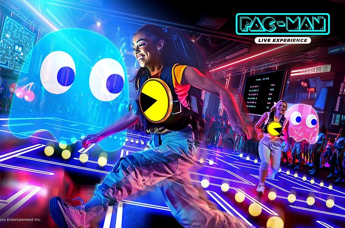 Experience to Play PAC MAN in Real Life - Staff Help and the Atmosphere of Friendly Competition