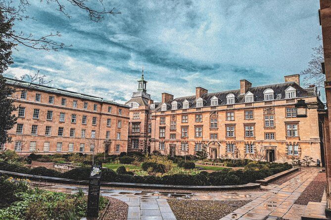 Explore Cambridge Student Life & Top Colleges Walking Tour - How this Cambridge student-life walk really works