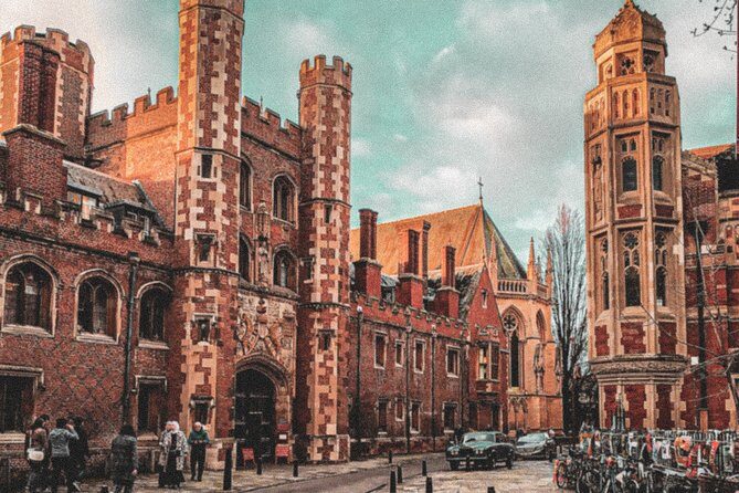 Explore Cambridge Student Life & Top Colleges Walking Tour - The student-life angle: what you’ll learn beyond famous buildings