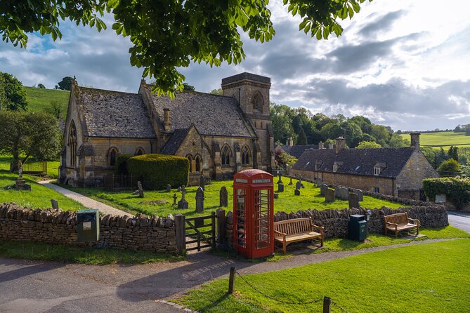 Explore the Hidden Gems of Cotswolds Private Tour - Stop 1: Moreton-in-Marsh as Your Easy Start and End Point