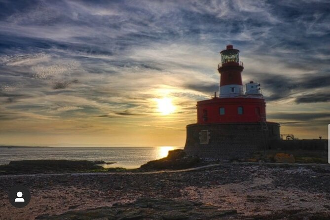 Farne Islands Longstone Lighthouse 2-Hour Trip from Seahouses - Longstone Lighthouse and Grace Darling: why George’s keeper talk lands